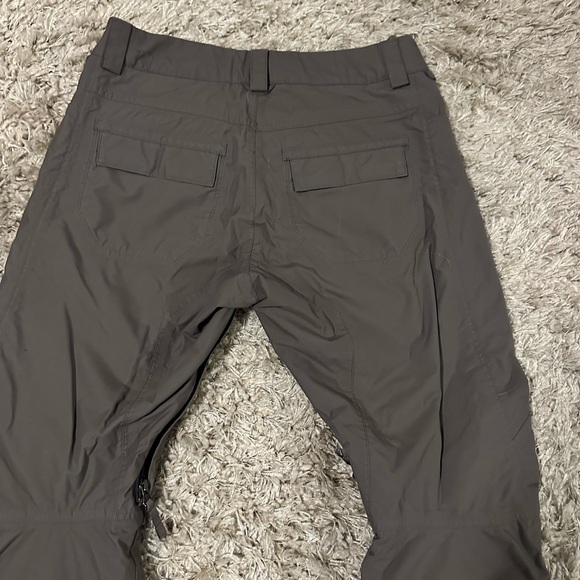 Burton women’s gray/brown snow pants - Picture 5 of 5